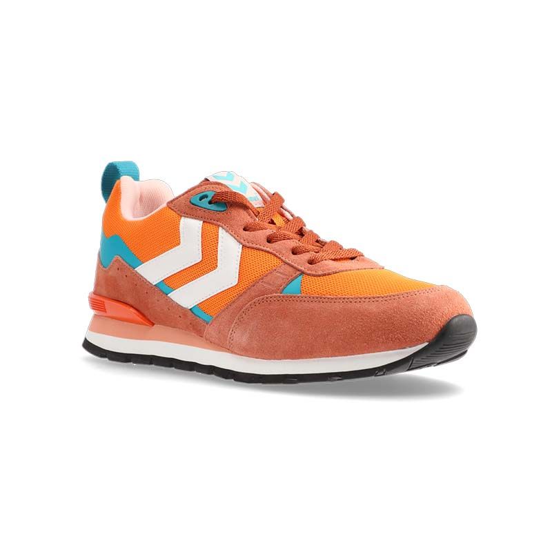 Bad-example-product-photography-shoes-low.jpg